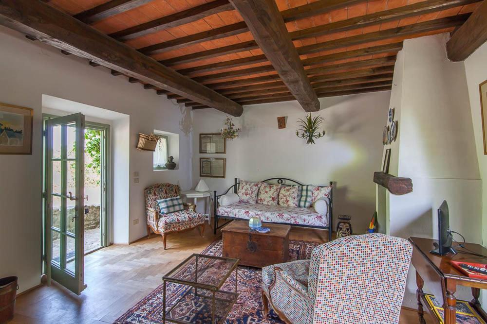 Il Capriolo Villa San Cerbone Bagian luar foto